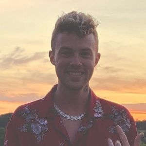Meet your Posher, Cody